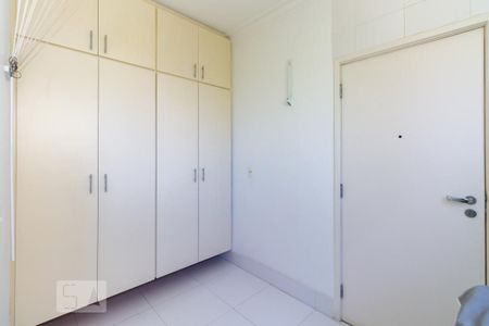 Apartamento à venda com 170m², 3 quartos e 3 vagasÁrea de serviço