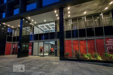 Studio para alugar com 28m², 1 quarto e sem vaga Studio para alugar com 28m², 1 quarto e sem vagaFachada