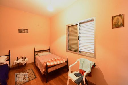 Casa à venda com 140m², 5 quartos e 2 vagasQuarto 3