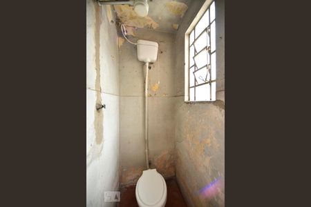 Casa à venda com 140m², 5 quartos e 2 vagasBanheiro de serviço