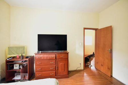 Casa à venda com 140m², 5 quartos e 2 vagasQuarto 1