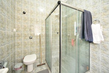 Casa à venda com 140m², 5 quartos e 2 vagasBanheiro