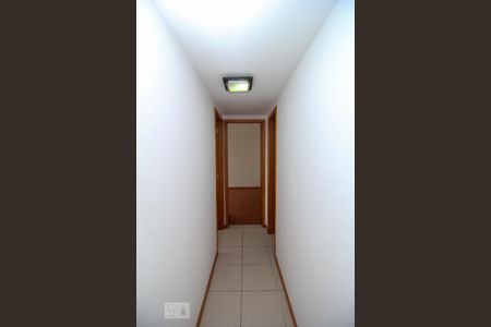 Apartamento para alugar com 84m², 3 quartos e 1 vaga Apartamento para alugar com 84m², 3 quartos e 1 vagaCorredor