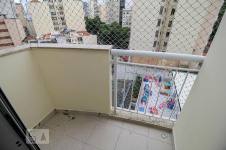 Apartamento para alugar com 84m², 3 quartos e 1 vaga Apartamento para alugar com 84m², 3 quartos e 1 vagaVaranda do Quarto 2