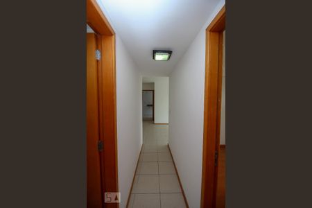 Apartamento para alugar com 84m², 3 quartos e 1 vaga Apartamento para alugar com 84m², 3 quartos e 1 vagaCorredor