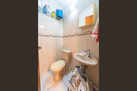 Casa à venda com 187m², 3 quartos e 4 vagasBanheiro de Serviço