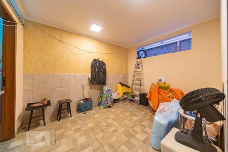 Casa à venda com 187m², 3 quartos e 4 vagasQuarto de Serviço