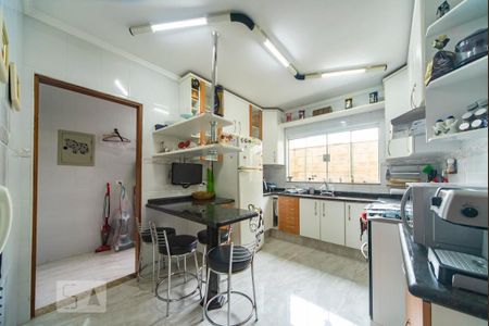 Casa à venda com 187m², 3 quartos e 4 vagasCozinha