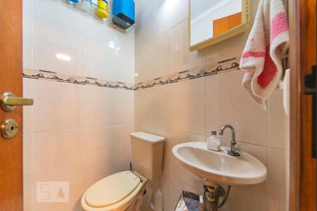 Casa à venda com 187m², 3 quartos e 4 vagasBanheiro de Serviço