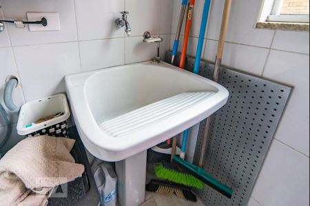 Casa à venda com 187m², 3 quartos e 4 vagasTanque