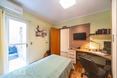 Casa à venda com 187m², 3 quartos e 4 vagasQuarto 2