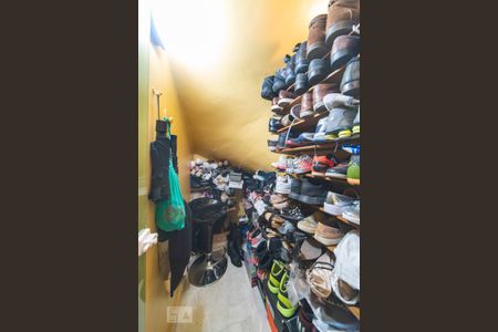 Casa à venda com 187m², 3 quartos e 4 vagasSapateiro