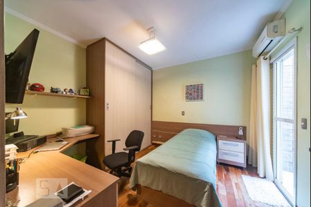 Casa à venda com 187m², 3 quartos e 4 vagasQuarto 2