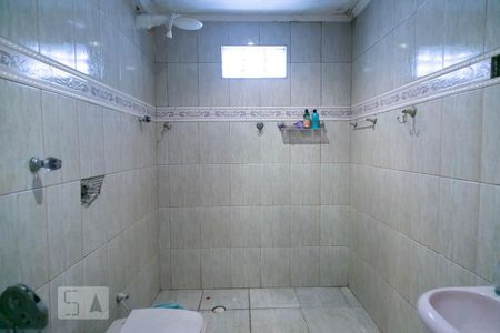 Casa à venda com 120m², 3 quartos e 2 vagasBanheiro 2