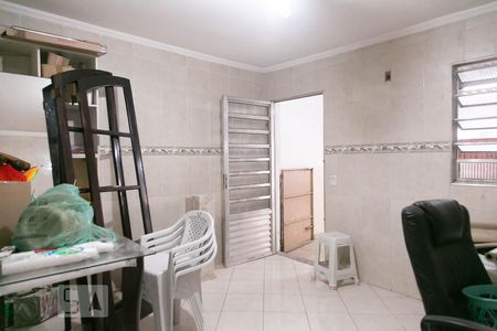 Casa à venda com 120m², 3 quartos e 2 vagasQuarto 3