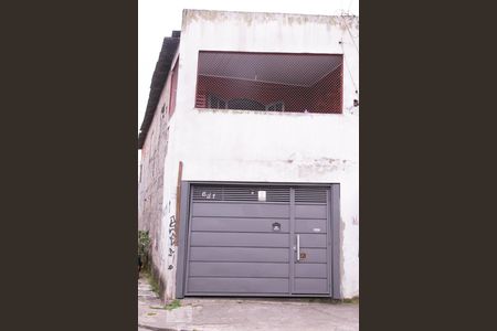 Casa à venda com 120m², 3 quartos e 2 vagasFachada