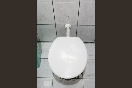 Casa à venda com 120m², 3 quartos e 2 vagasDetalhe banheiro 1