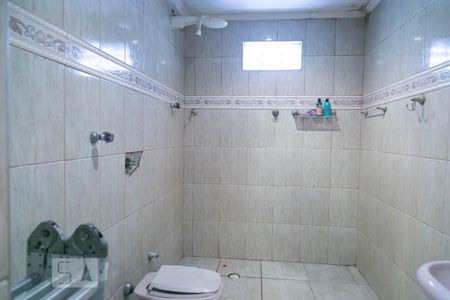 Casa à venda com 120m², 3 quartos e 2 vagasBanheiro 2