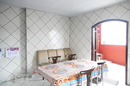 Casa à venda com 120m², 3 quartos e 2 vagasCozinha
