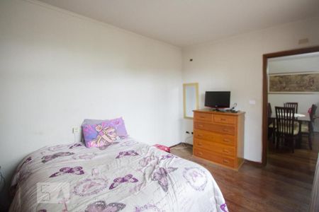 Casa à venda com 400m², 5 quartos e 4 vagasQuarto 2