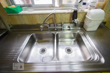 Casa à venda com 400m², 5 quartos e 4 vagasDetalhe Cozinha