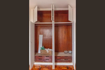 Quarto 1 de apartamento à venda com 2 quartos, 57m² em Campos Elíseos, São Paulo