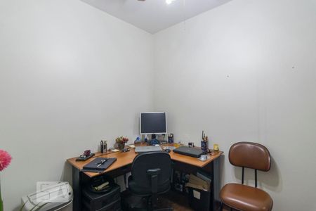 Apartamento à venda com 140m², 4 quartos e 2 vagasQuarto 4 Escritório