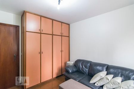 Apartamento à venda com 140m², 4 quartos e 2 vagasQuarto 2