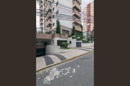 Apartamento à venda com 140m², 4 quartos e 2 vagasFachada