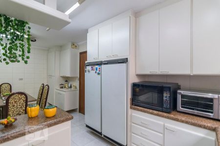 Apartamento à venda com 140m², 4 quartos e 2 vagasCozinha