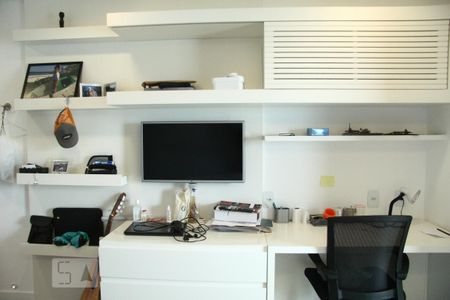 Apartamento à venda com 600m², 6 quartos e 5 vagasSuíte 1