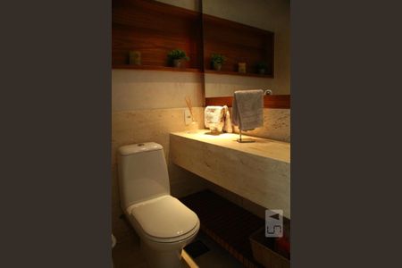 Apartamento à venda com 600m², 6 quartos e 5 vagasLavabo 1