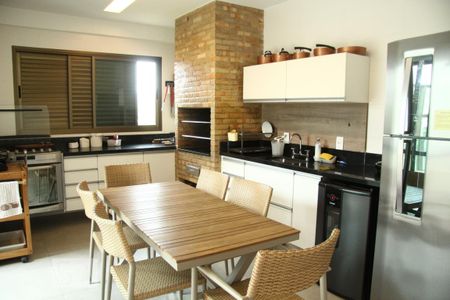 Apartamento à venda com 600m², 6 quartos e 5 vagasCozinha Gourmet