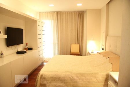 Apartamento à venda com 600m², 6 quartos e 5 vagasSuíte 3