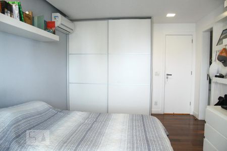 Apartamento à venda com 600m², 6 quartos e 5 vagasSuíte 1