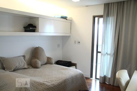 Apartamento à venda com 600m², 6 quartos e 5 vagasSuíte 2