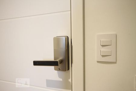 Studio à venda com 24m², 1 quarto e sem vagaFechadura Eletrônica