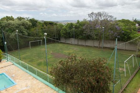Casa de condomínio à venda com 304m², 4 quartos e 3 vagasCampo Futebol 7