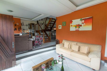 Sala de casa de condomínio à venda com 4 quartos, 304m² em Cavalhada, Porto Alegre