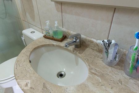 Casa de condomínio à venda com 304m², 4 quartos e 3 vagasBanheiro Social