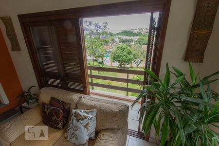 Casa de condomínio à venda com 304m², 4 quartos e 3 vagasSala