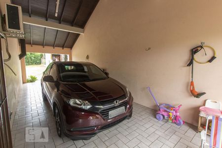 Casa de condomínio à venda com 304m², 4 quartos e 3 vagasGaragem