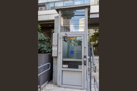 Studio para alugar com 31m², 1 quarto e sem vaga Studio para alugar com 31m², 1 quarto e sem vagaFachada