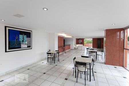 Apartamento para alugar com 38m², 1 quarto e 1 vaga Apartamento para alugar com 38m², 1 quarto e 1 vagaÁrea comum - Salão de festas