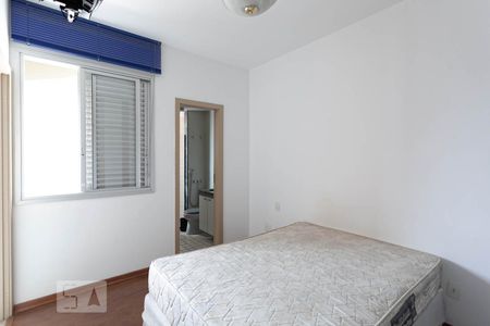 Suíte de apartamento para alugar com 1 quarto, 38m² em São Pedro, Belo Horizonte