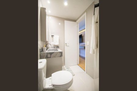 Studio à venda com 24m², 1 quarto e sem vaga Studio à venda com 24m², 1 quarto e sem vagaBanheiro