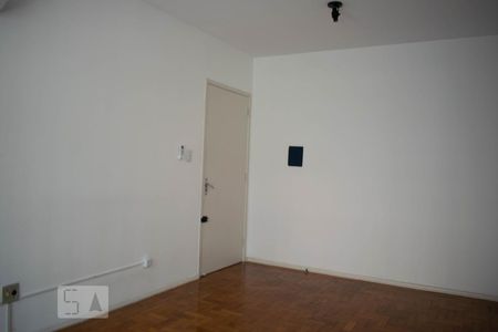 Sala de Estar de apartamento à venda com 1 quarto, 75m² em Centro Histórico, Porto Alegre