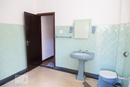 Casa à venda com 110m², 2 quartos e sem vagaBanheiro Social