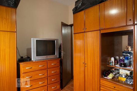 Casa à venda com 200m², 3 quartos e 2 vagas Casa à venda com 200m², 3 quartos e 2 vagasQuarto 3