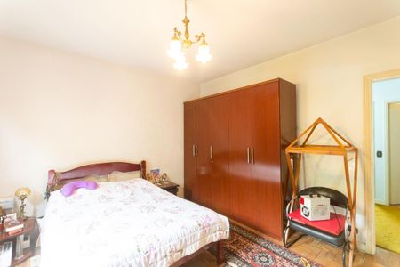 Casa à venda com 291m², 4 quartos e 5 vagasSuíte 1